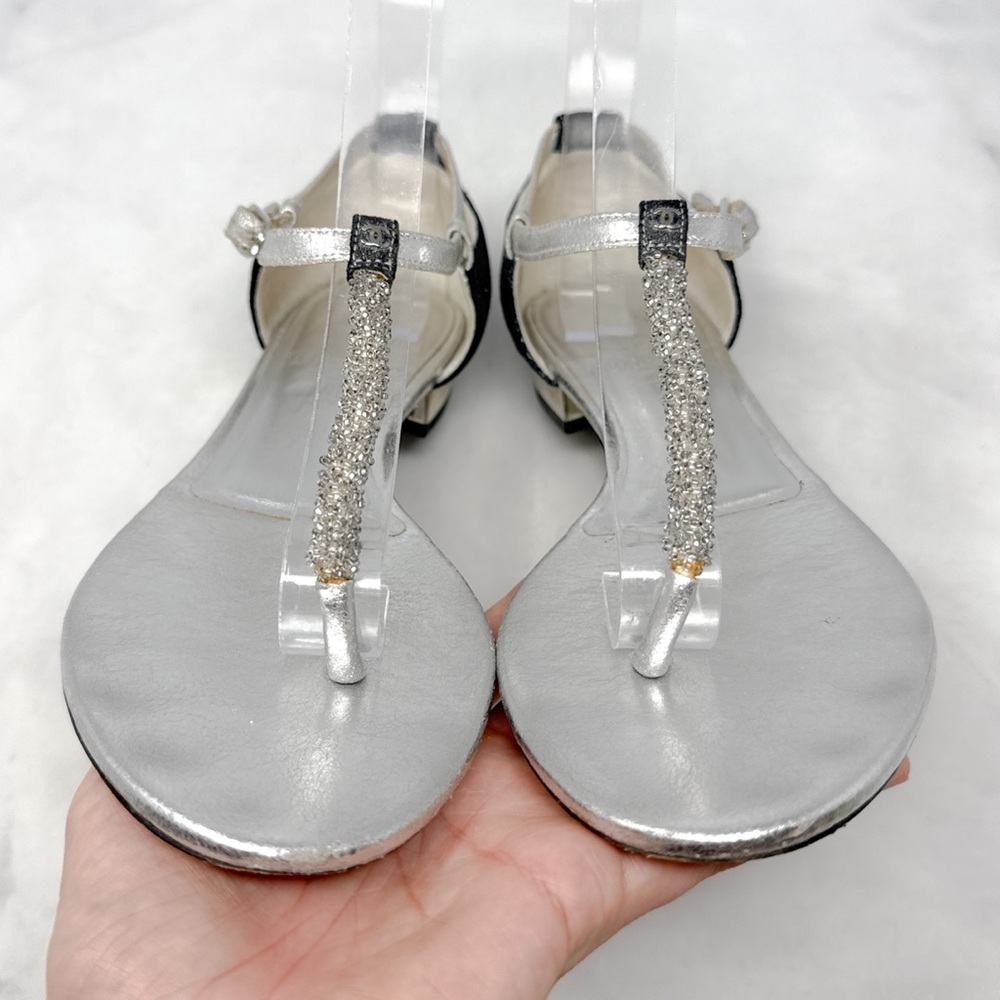 CHANEL Vintage Y2K CC Coco Mark Leather Flat Mirror Heel Sandal Shoes Metallic - Picture 5 of 14